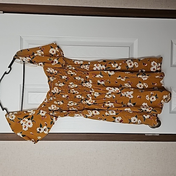 Romper - Picture 3 of 3